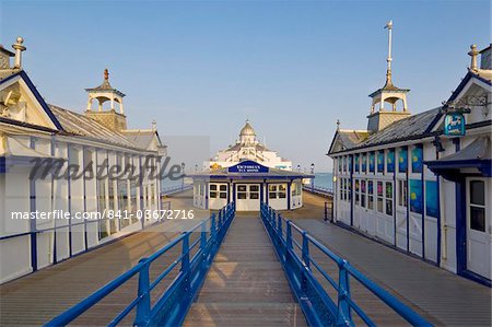 Eastbourne Pier, beach and groynes, Eastbourne, East Sussex, England, United Kingdom, Europe