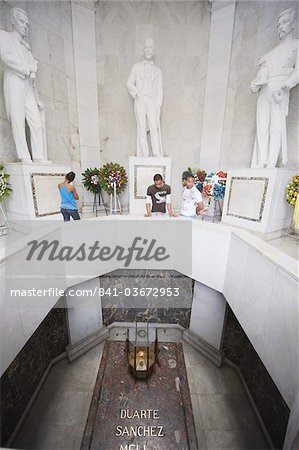 Altar de la Patria, mausoleum of Duarte, Sanchez and Mella, Independence Park, Santo Domingo, Dominican Republic, West Indies, Caribbean, Central America