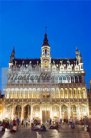 Hôtel de Ville (hôtel de ville) sur la Grand Place éclairée la nuit, l'UNESCO World Heritage Site, Bruxelles, Belgique, Europe