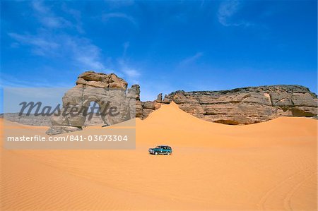 Afzgar arc, Akakus, Sahara desert, Fezzan (Libye), l'Afrique du Nord, Afrique