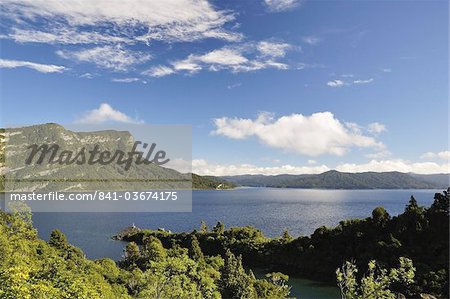 Lac Waikaremoana, Parc National de Te Urewera, Bay of Plenty, North Island, New Zealand, Pacifique