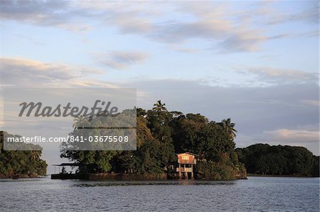 Las Isletas, Archipelago of 365 Islands, Lake Nicaragua, Granada, Nicaragua, Central America Las Isletas, Archipelago of 365 Islands, Lake Nicaragua, Granada, Nicaragua, Central America