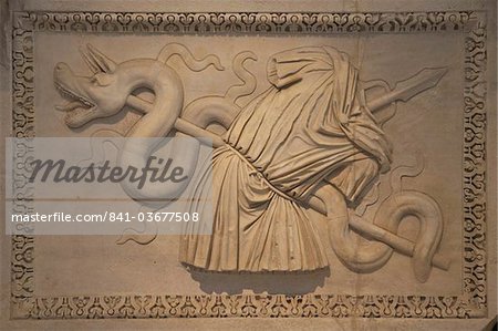 Reliefs de Hadrianeum à Rome, les fouilles de Farnese, Musée archéologique nationale, Naples, Campanie, Italie, Europe