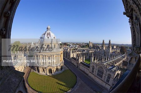 Vue sur les toits de Radcliffe Camera et All Souls College de l'Université église de St. Mary the Virgin, Oxford, Oxfordshire, Angleterre, Royaume-Uni, Europe