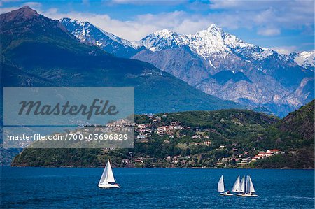 Segelboote am Comer See, Lombardei, Italien