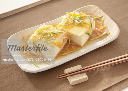 Fried tofu with vegetable sauce Fried tofu with vegetable sauce