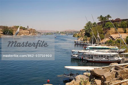 Ägypten, Aswan. Schauen unten den Nil in Richtung Assuan.