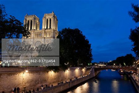 Kathedrale Notre Dame, Paris, Frankreich in der Nacht