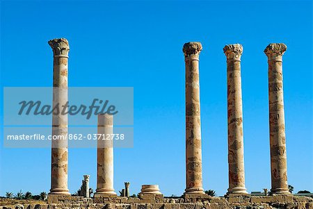 Libye, Sabratha. Colonnes.