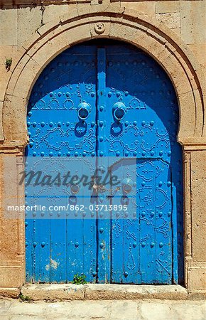 Tunisie, Tunis, Sidi-Bou-Saïd. Porte de la rue.