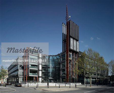 Kanal 4 Television Centre, insgesamt Exterieur. Architekten: Richard Rogers Partnership