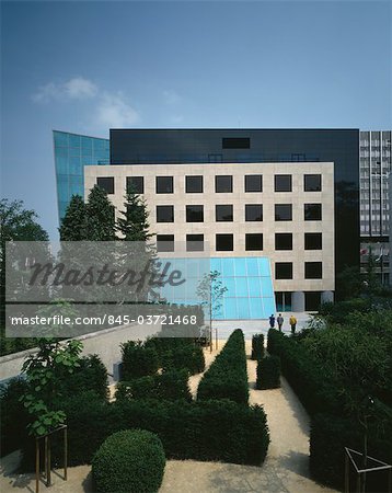 Banque du Luxembourg. Architects: Arquitectonica