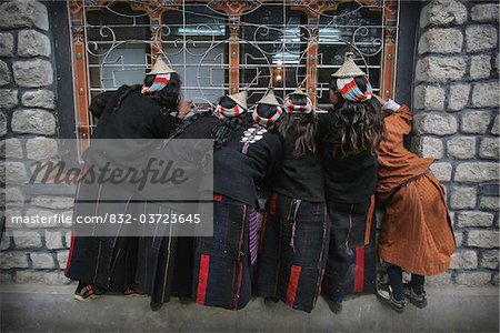 Layap girls peaking into window