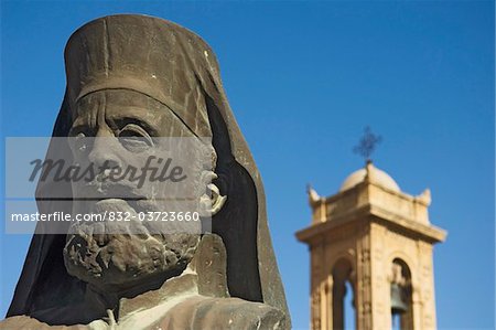 Statue de l'archevêque Makarios devant le Palais de Archbishopic, Close Up