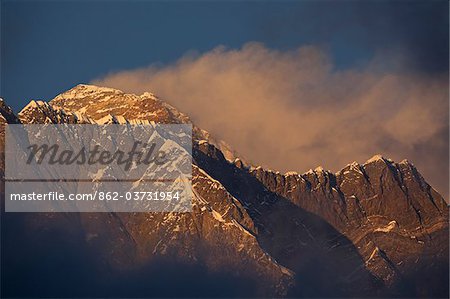 Nepal, Everest Region, Khumbu Valley. Mount Everest at sunset.