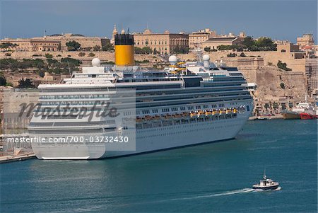 Kreuzfahrtschiff im großartigen Hafen, Valletta, Malta