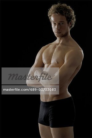 Muskulösen Mann in Unterhosen