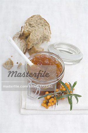 Bread and sea buckthorn jam