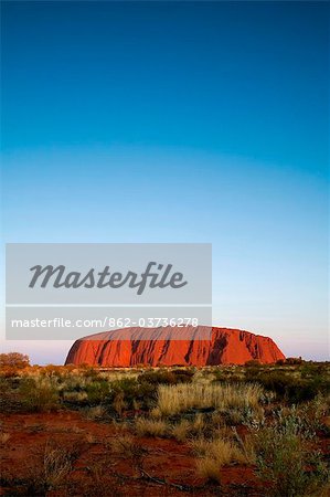 Australia, Northern Territory, Uluru-Kata Tjuta National Park.   Uluru (Ayers Rock) at sunset.   (PR)