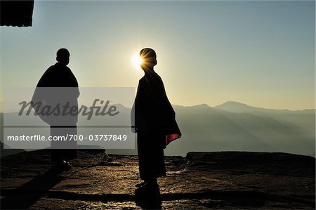 Junge buddhistische Mönche, Sanga Choeling Kloster, Pelling, Nordwest Sikkim, Sikkim, Indien