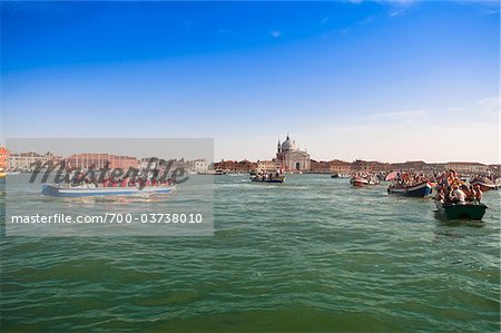 Bateaux sur le Grand Canal à du Rédempteur, Venise, Vénétie, Italie