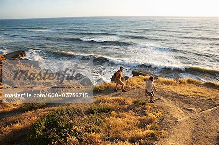 Couple Hiking, Point Loma, San Diego, San Diego County, California, USA