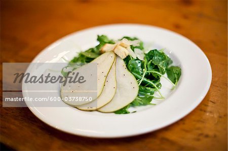 Birne und Rucola-Salat