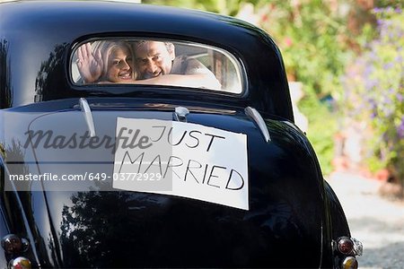 Car "Just Married"