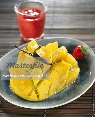 Fresh mango with vanilla Fresh mango with vanilla