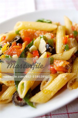 Fricassée de Penne, de poivre et de basilic