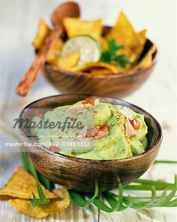 Guacamole with tuna