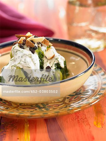 Légumes avec sauce à la crème et fruits secs Légumes avec sauce à la crème et fruits secs