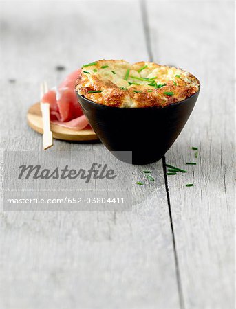 Gorgonzola and cauliflower soufflé Gorgonzola and cauliflower soufflé