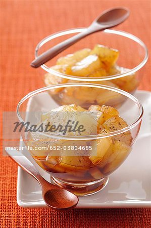 Caramelized pineapple fruit salad Caramelized pineapple fruit salad