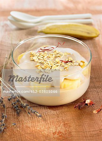 Bananas with lavander and almond cream