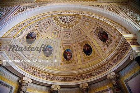 Russie, Saint-Pétersbourg, Musée de l'Ermitage. Un magnifique alcôve dans la salle du pavillon, conçu par Andrei Stakenschneider en 1858.