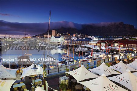 Victoria and Alfred Waterfront at dawn, Cape Town, Western Cape, South Africa