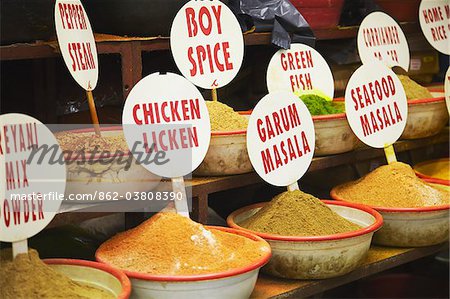 Épices indiennes au marché de Victoria Street, Durban, KwaZulu-Natal, Afrique du Sud Épices indiennes au marché de Victoria Street, Durban, KwaZulu-Natal, Afrique du Sud