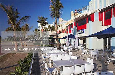 Terrasses de cafés à Sun Coast Casino et hôtel, Durban, KwaZulu-Natal, Afrique du Sud Terrasses de cafés à Sun Coast Casino et hôtel, Durban, KwaZulu-Natal, Afrique du Sud