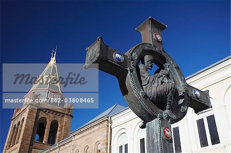 Monument avec bureau de poste à fond, Port Elizabeth, Cap oriental, Afrique du Sud