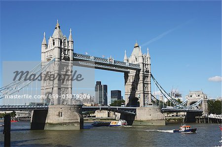 Tower Bridge, Londres