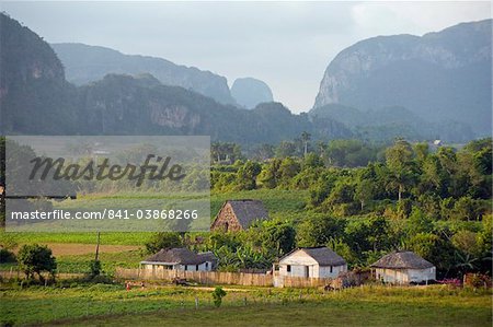 Farm houses and mountains, Vinales Valley, UNESCO World Heritage Site, Cuba, West Indies, Caribbean, Central America