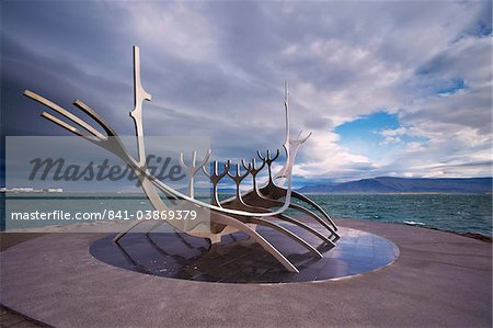 Solfar (Sun Voyager), iconic stainless-steel modern sculpture representing a Viking longboat by Jon Gunnar Arnason, Saebrot Avenue, Reykjavik, Iceland, Polar Regions