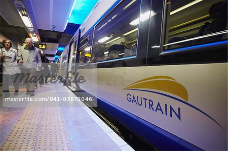 Haute vitesse Gautrain à Johannesburg de station, Sandton, Sandton, Gauteng, Afrique du Sud, Afrique Haute vitesse Gautrain à Johannesburg de station, Sandton, Sandton, Gauteng, Afrique du Sud, Afrique