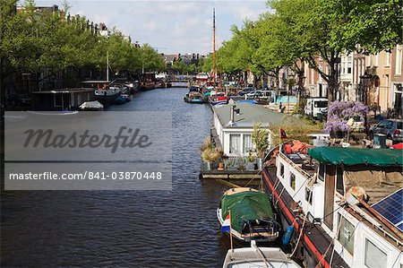 Houseboats, Amsterdam, Netherlands, Europe