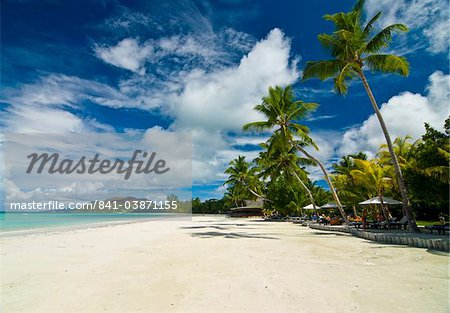 Beach bungalows at beach of Anse Volbert, Praslin, Seychelles, Indian Ocean, Africa