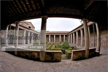 Péristyle et jardin dans la maison du Menander, Pompéi, UNESCO World Heritage Site, Campanie, Italie, Europe