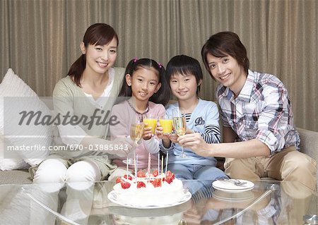 Parents et enfants, avoir une fête d'anniversaire Parents et enfants, avoir une fête d'anniversaire