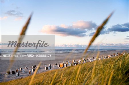 Plage, île de Spiekeroog, East îles de la Frise, Frise orientale, Basse-Saxe, Allemagne