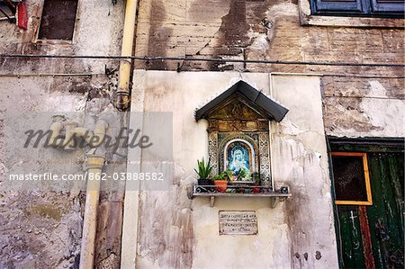Temple sur une rue, Palerme, Sicile, Italie